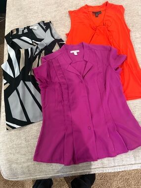 Dana Buchman Magenta Button-Front Cap Sleeve Blouse